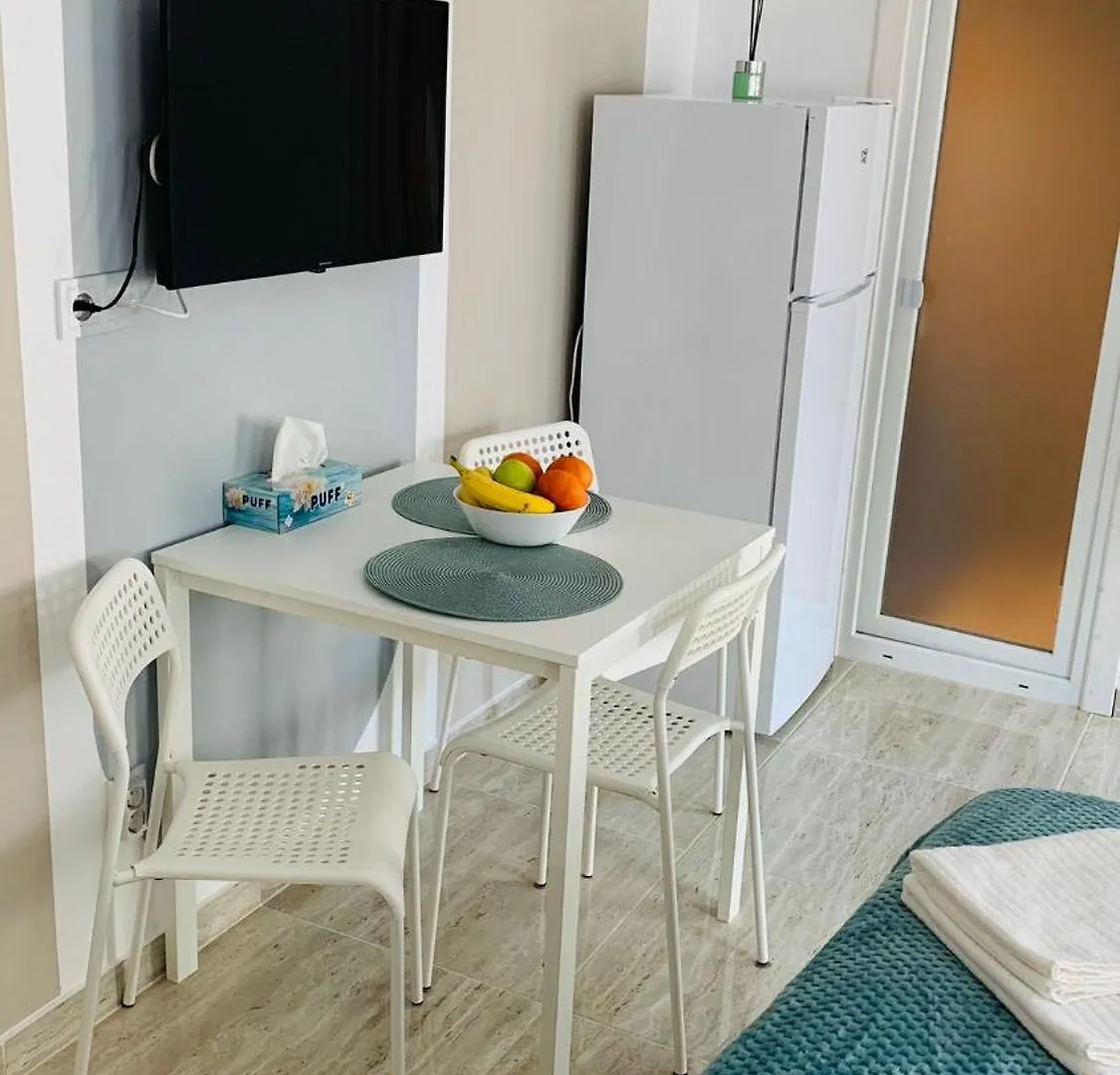 Amos Homes -Scarlatescu 27-29 Bucharest Romania